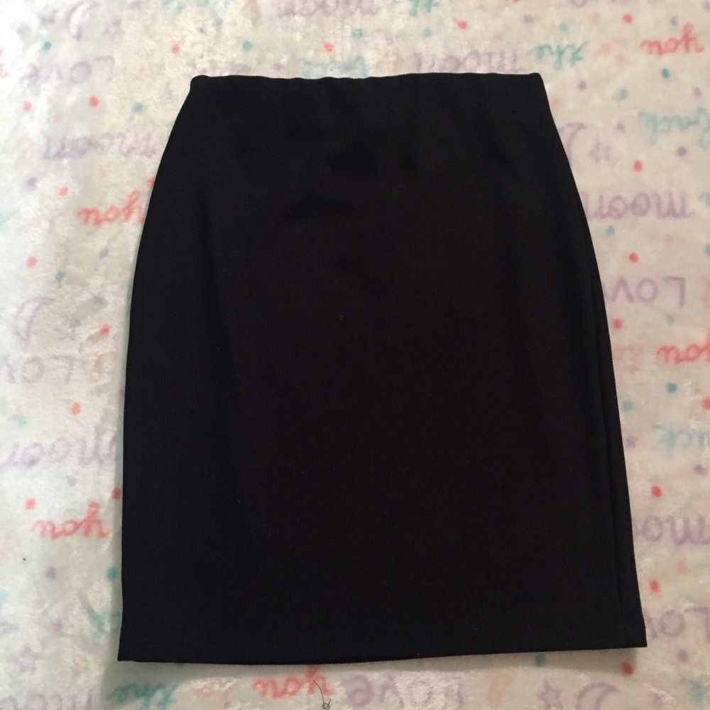 Pencil skirt